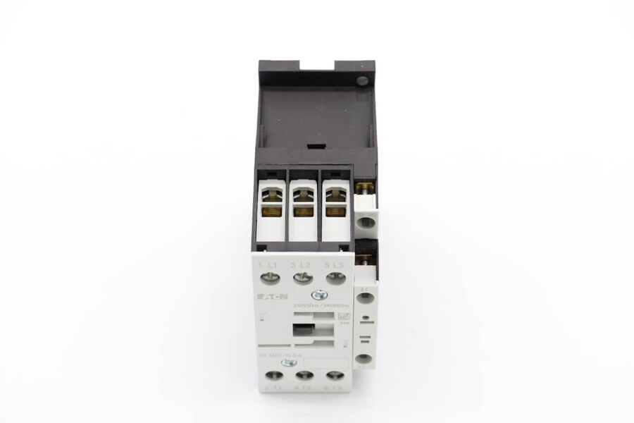 Maxima M700/CUTTER – Schütz 25-10 220V AC Moeller 11 Kw · 09399148