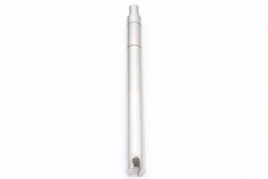Maxima MCD-6L – Achse · 09302436