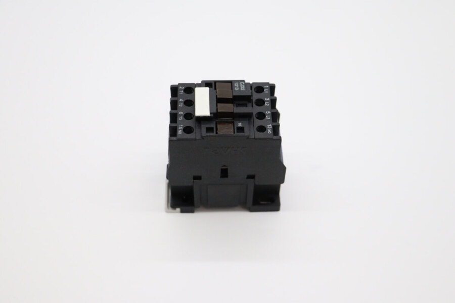Maxima Epo1/2/3 contactor (Om) · 09303016