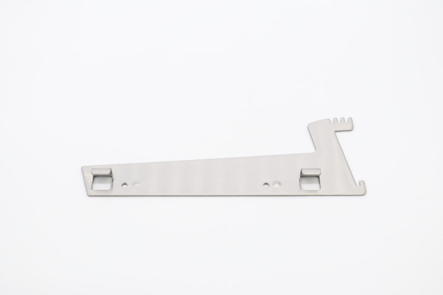 Maxima SC220 – Steun Pillar van legplank (rechts) 09401209