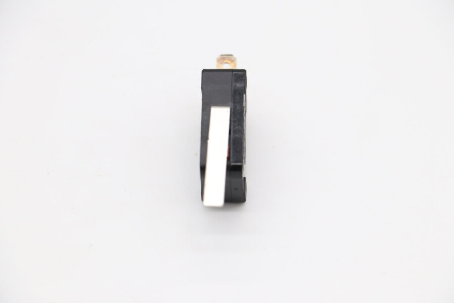 Maxima MPM7 – Distance Schalter #30 (Om) · 09302527