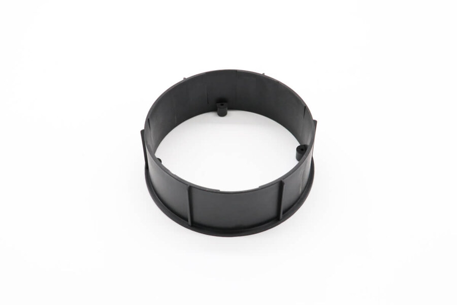 Maxima Kutter 12/18 L – Windshield · 09506153