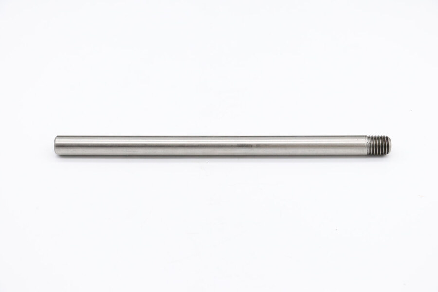 Maxima Kutter 50/70L – Deckel Scharnier Welle #60 · 09399481