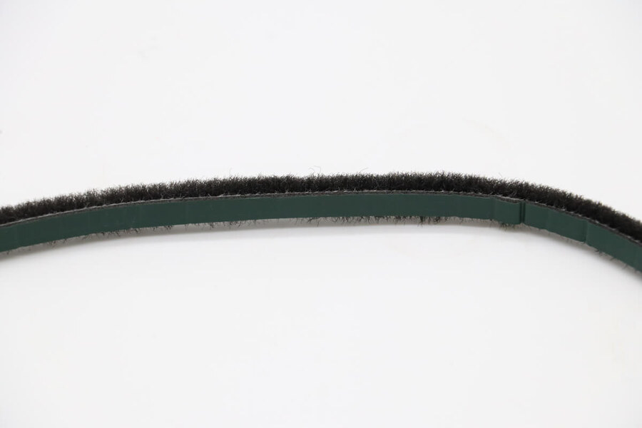 Maxima BCS2/3 – Draft Strip für Tür (1 Meter) · 09400993