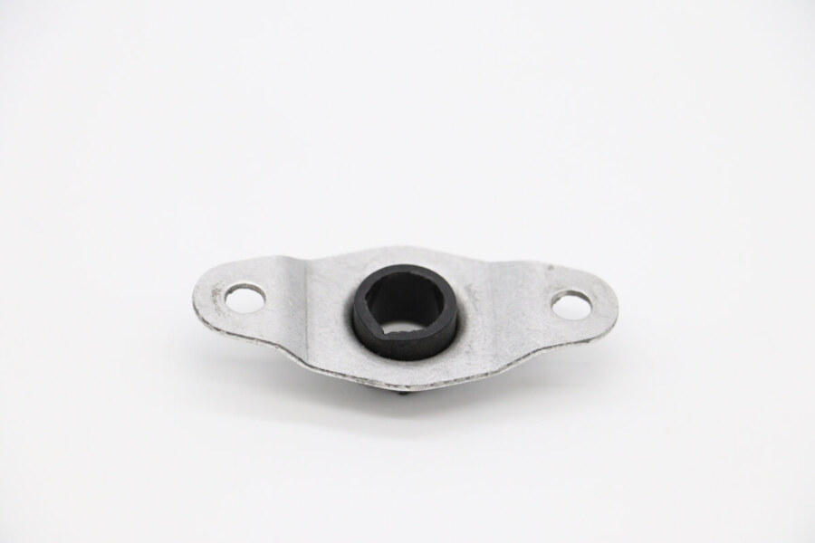 Maxima MTT150 – Fix voet voor voor as bus · 09347665