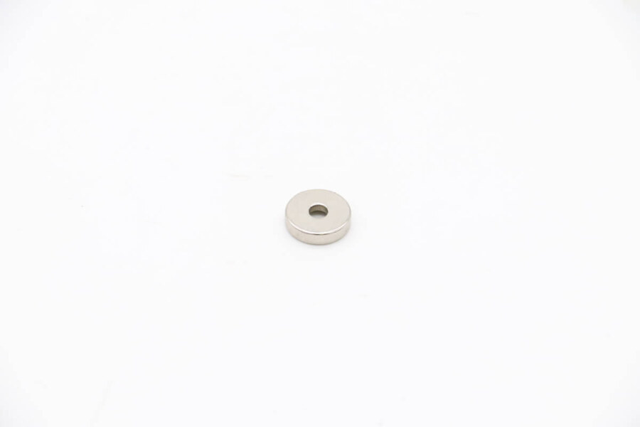Maxima MASF15 – Magnet #37 · 09368520