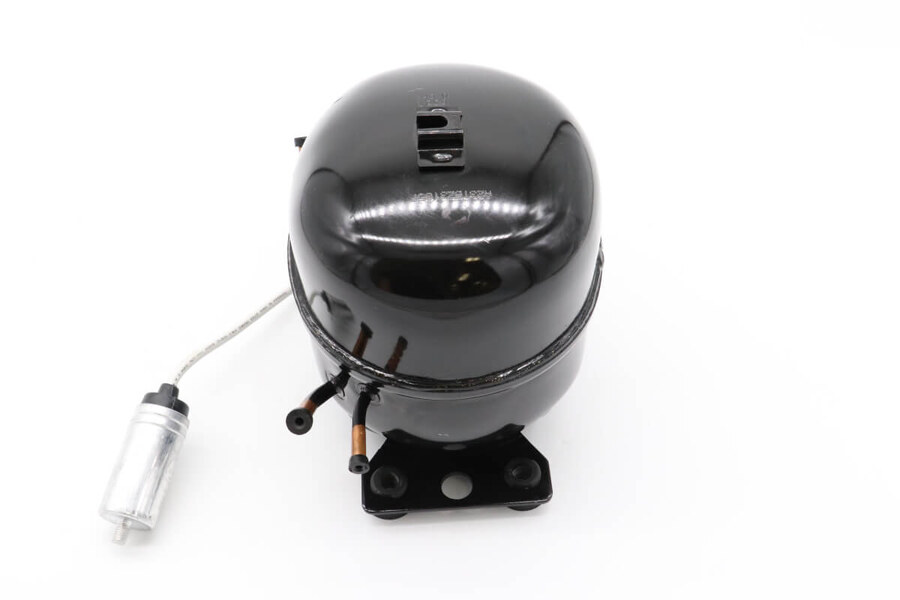 Maxima Compressor – Num70ca1 · 09400513