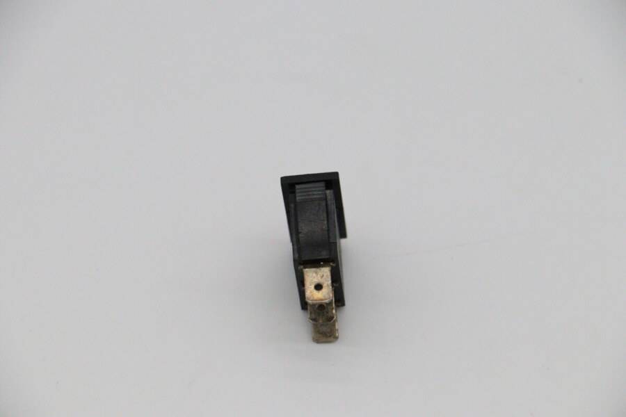 Maxima DP1/2/3-18 – Ein-/Ausschalter für Mixing (Om) · 09310300
