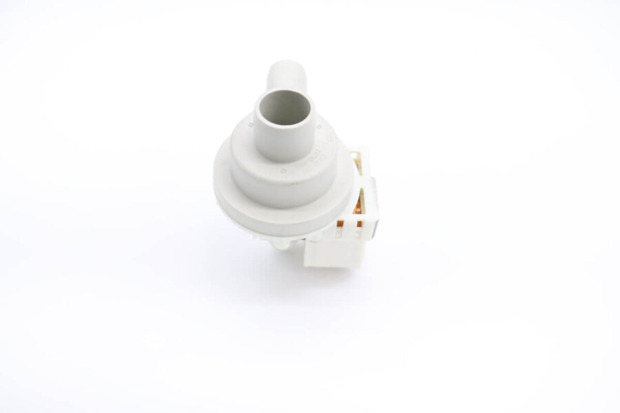 Maxima VN(G)350/500 ULTRA – Ablauf Pumpe · 09200113