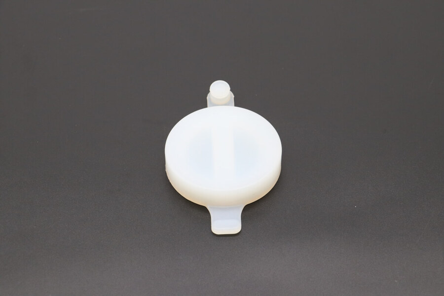 Maxima Kutter 12/18 L- Gummi Deckel · 09506128