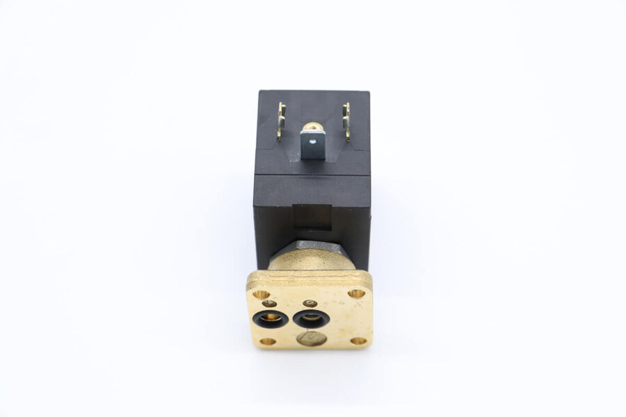 Maxima 2 Way Magnetventil 230V 50Hz · 09100152