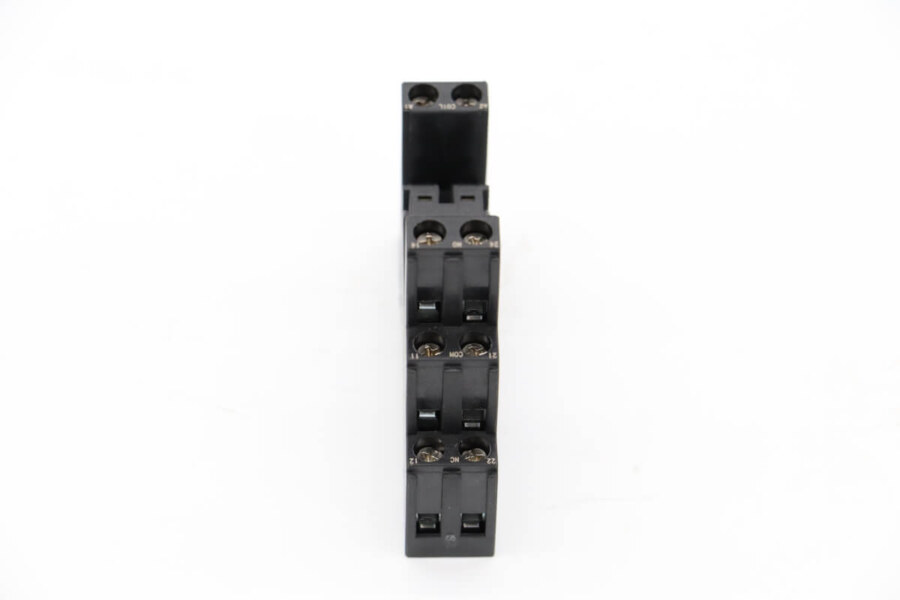 Maxima VN500/2000 – Relais bus Rm85-2011-25 · 09200233