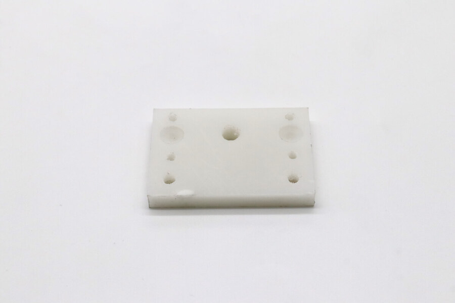 Maxima CAKE – Geleider beugel #39 09381138