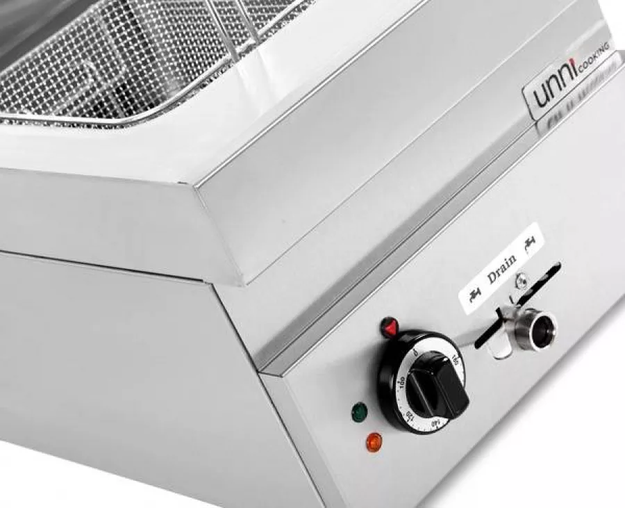 Fritteuse UnniCooking 650 LINE 1x10L – Kaltzone, Ablasshahn