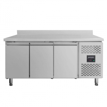 Kühltisch 700 3-türig inkl. Aufkantung Monoblock - Easyline - Gastrohot