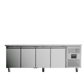 Kühltisch 700 4-türig Monoblock - Professioneller Kühlbereich für die Gastronomie