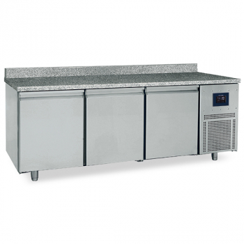 Bäckereitiefkühltisch 3-türig 600x400 mm Granitarbeitsplatte mit Aufkantung 10-22 °C WiFi - Gastrohot